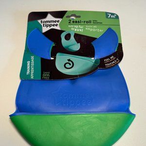 Tommee Tippee Easi-Roll Silicone Baby Self Feeding Bibs 2-Pack